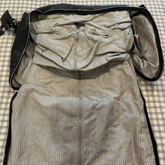 VITALE BARBERIS black Leather garment/duffle bag - Picture 6 of 9